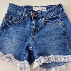 Lace trim denim hippy shorts embroidered flower